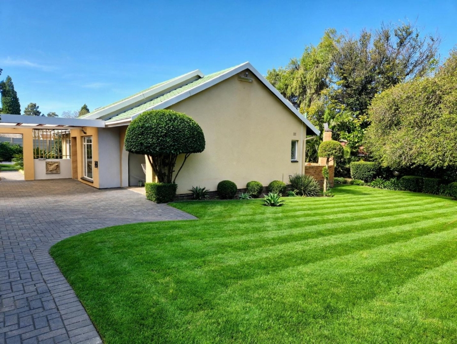 3 Bedroom Property for Sale in Brackendowns Gauteng