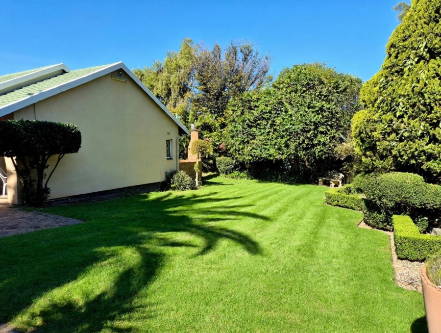 3 Bedroom Property for Sale in Brackendowns Gauteng