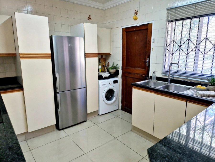 3 Bedroom Property for Sale in Brackendowns Gauteng