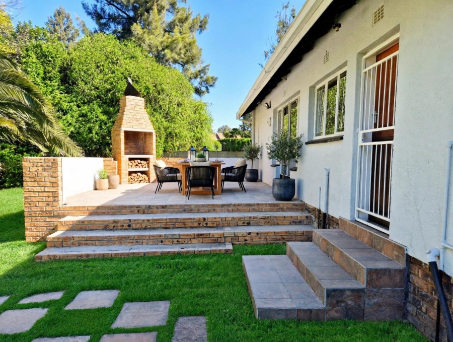 3 Bedroom Property for Sale in Brackendowns Gauteng
