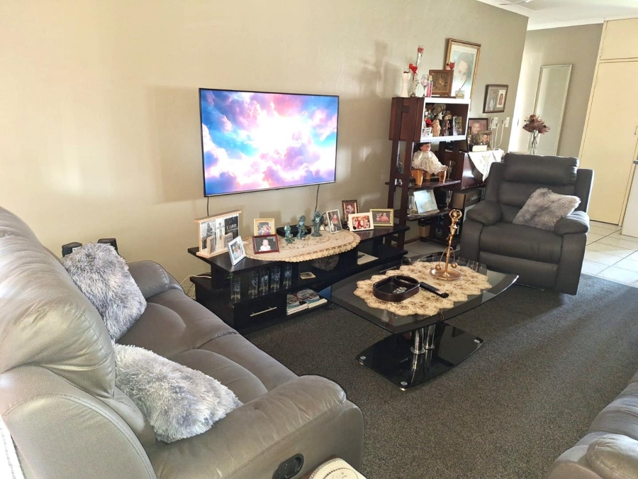 2 Bedroom Property for Sale in Alberton Gauteng