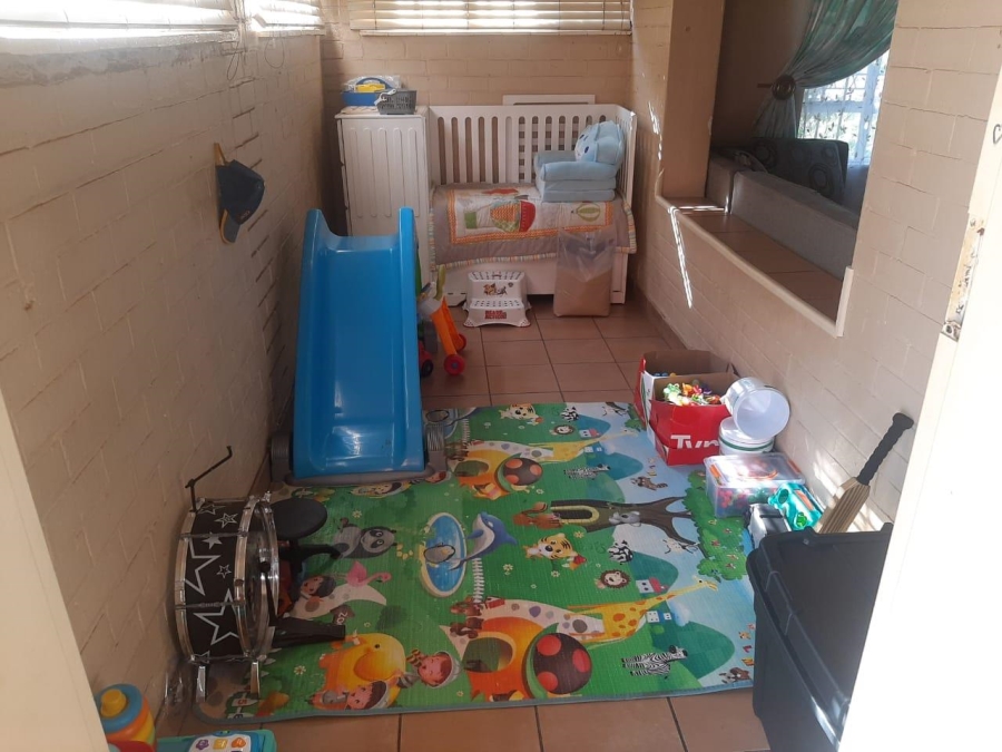 2 Bedroom Property for Sale in Townsview Gauteng