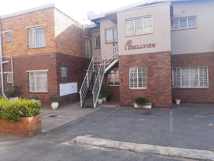 2 Bedroom Property for Sale in Townsview Gauteng