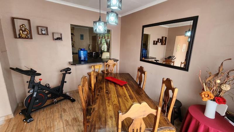3 Bedroom Property for Sale in Verwoerdpark Gauteng