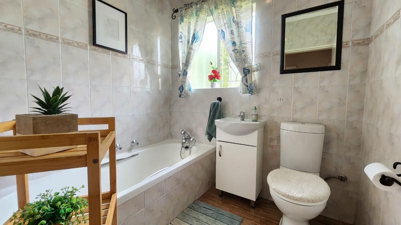 3 Bedroom Property for Sale in Verwoerdpark Gauteng