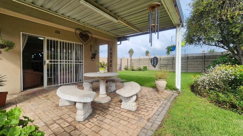 3 Bedroom Property for Sale in Verwoerdpark Gauteng