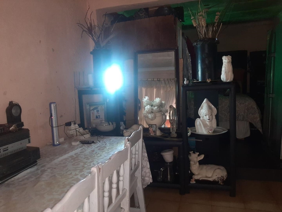 12 Bedroom Property for Sale in Kenilworth Gauteng