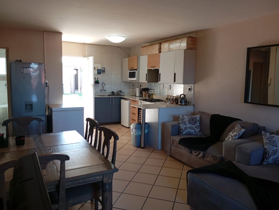 To Let 3 Bedroom Property for Rent in Florentia Gauteng