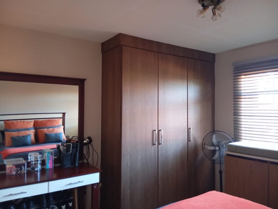 To Let 3 Bedroom Property for Rent in Florentia Gauteng