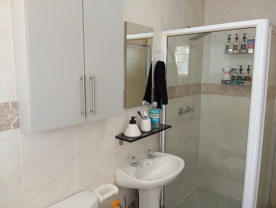 To Let 3 Bedroom Property for Rent in Florentia Gauteng