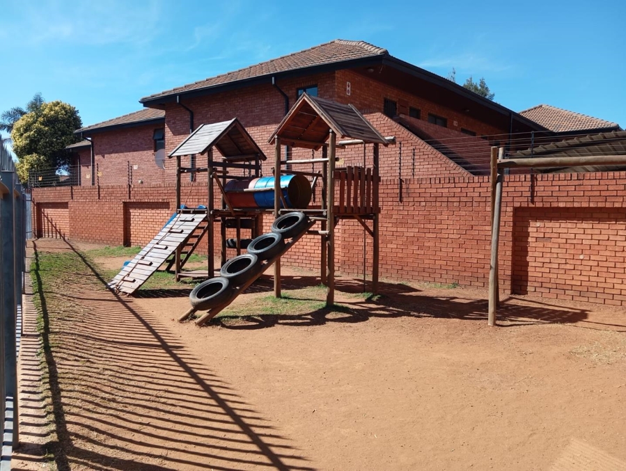 To Let 3 Bedroom Property for Rent in Florentia Gauteng