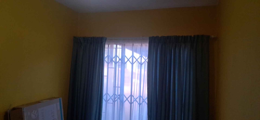 2 Bedroom Property for Sale in Clarina Gauteng
