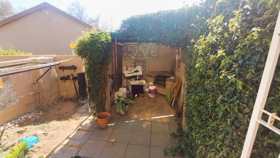 1 Bedroom Property for Sale in Norkem Park Gauteng