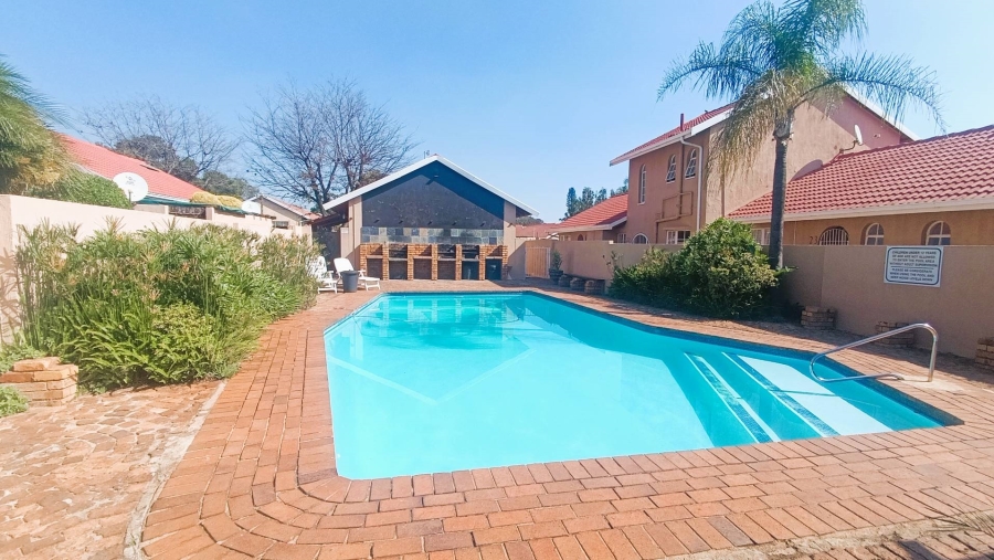 1 Bedroom Property for Sale in Norkem Park Gauteng