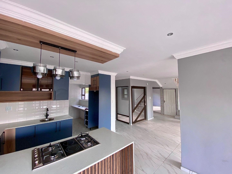 5 Bedroom Property for Sale in Zambezi Manor Lifestyle Estate Gauteng