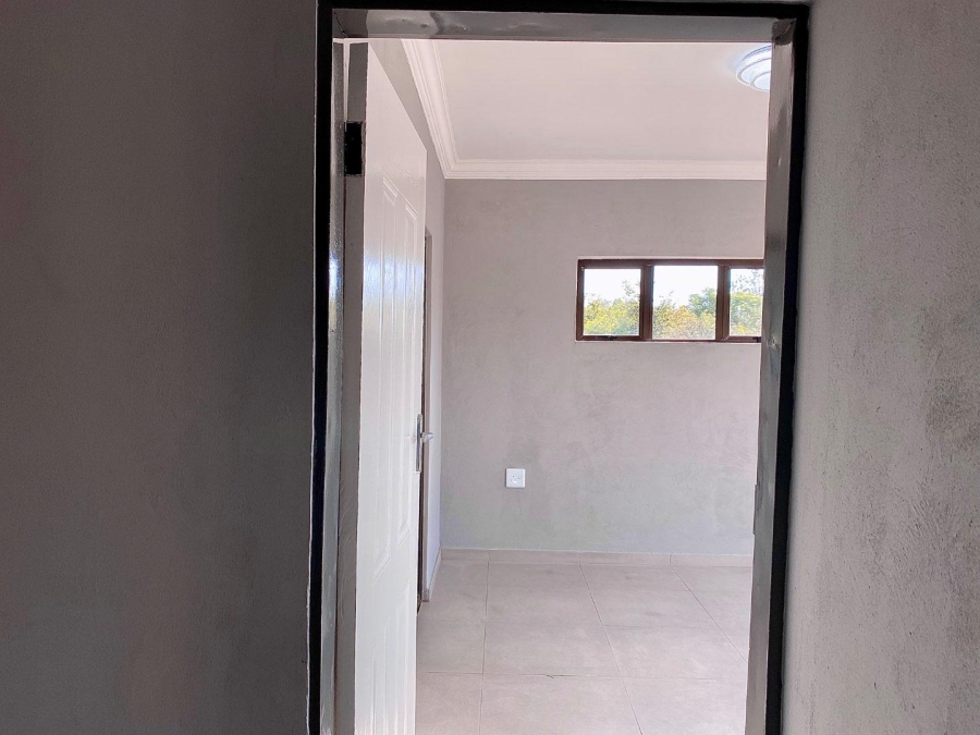 5 Bedroom Property for Sale in Zambezi Manor Lifestyle Estate Gauteng