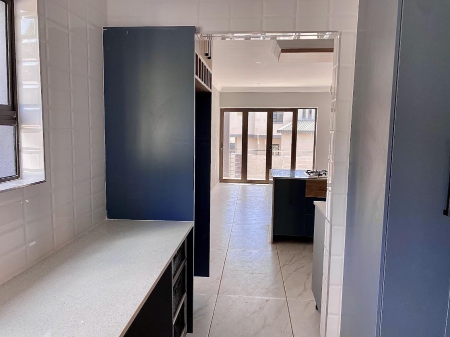 5 Bedroom Property for Sale in Montana Gauteng