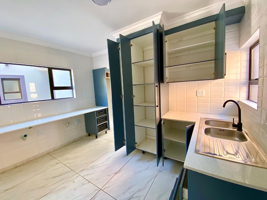 5 Bedroom Property for Sale in Montana Gauteng