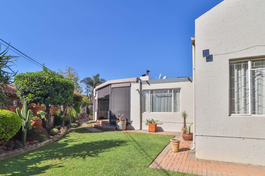 3 Bedroom Property for Sale in Faerie Glen Gauteng