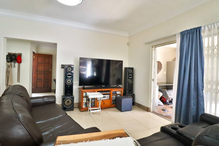 3 Bedroom Property for Sale in Faerie Glen Gauteng