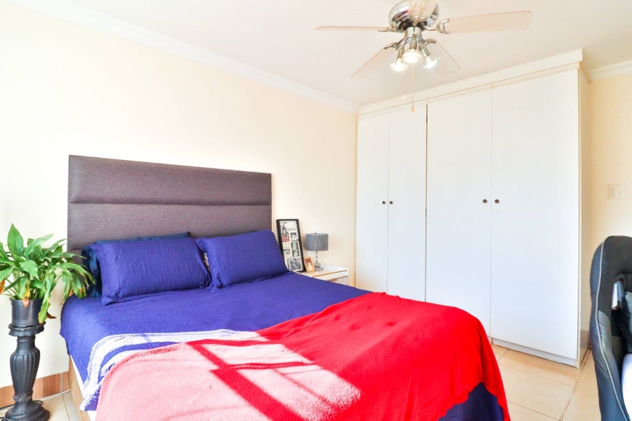 3 Bedroom Property for Sale in Faerie Glen Gauteng