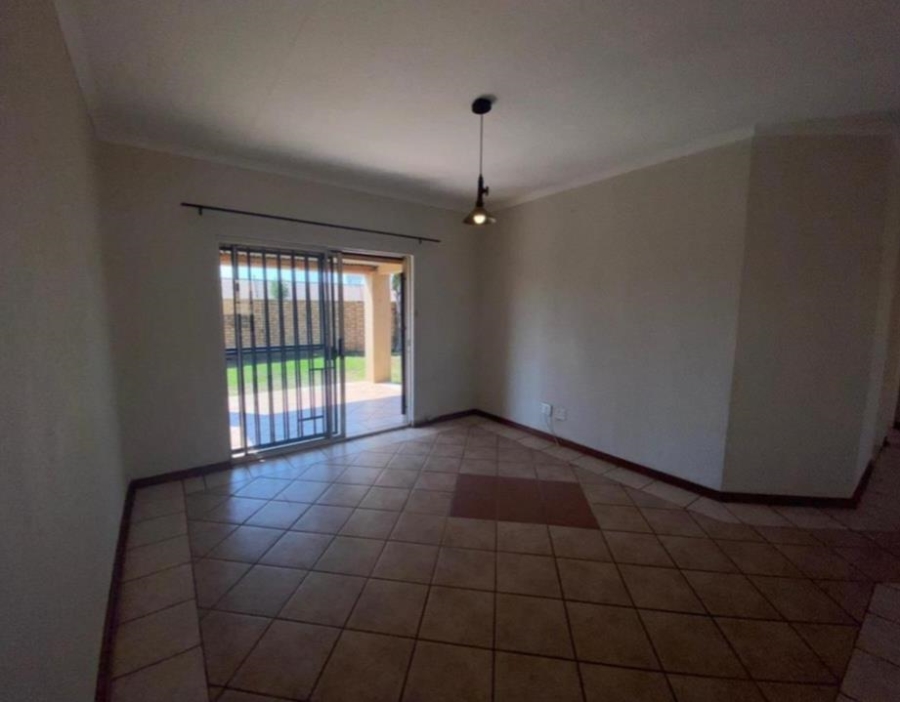 2 Bedroom Property for Sale in Equestria Gauteng