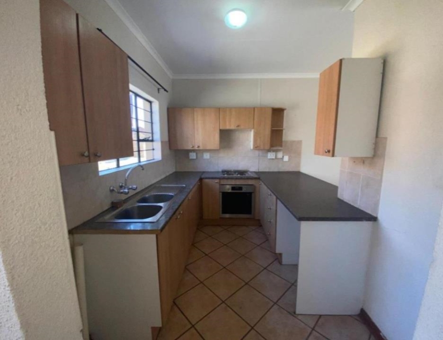 2 Bedroom Property for Sale in Equestria Gauteng