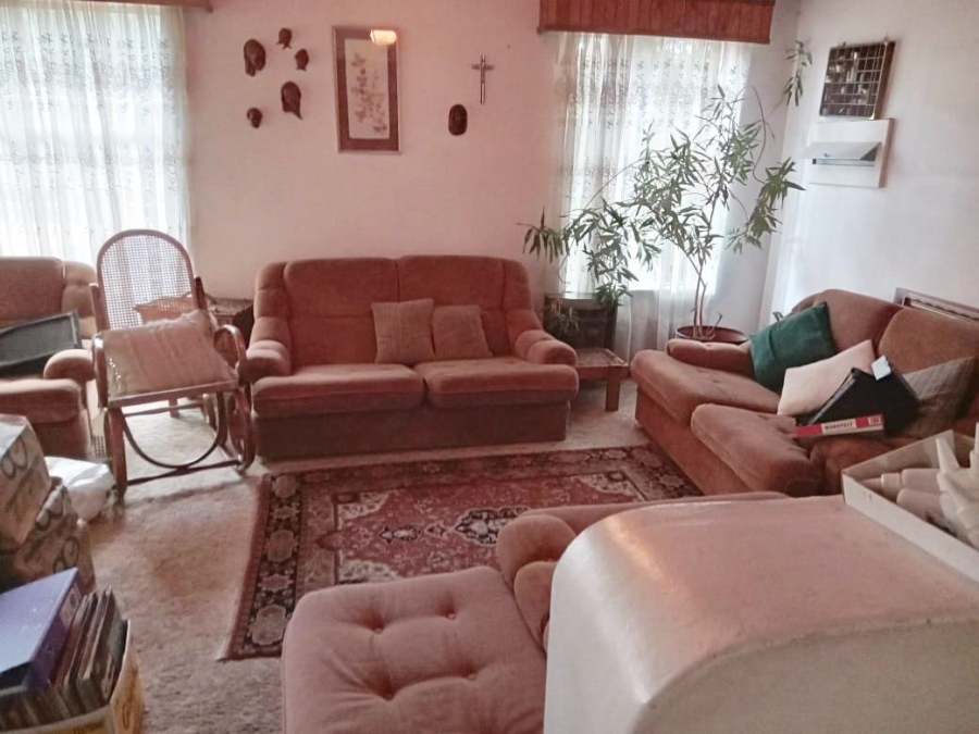 4 Bedroom Property for Sale in Wierdapark Gauteng