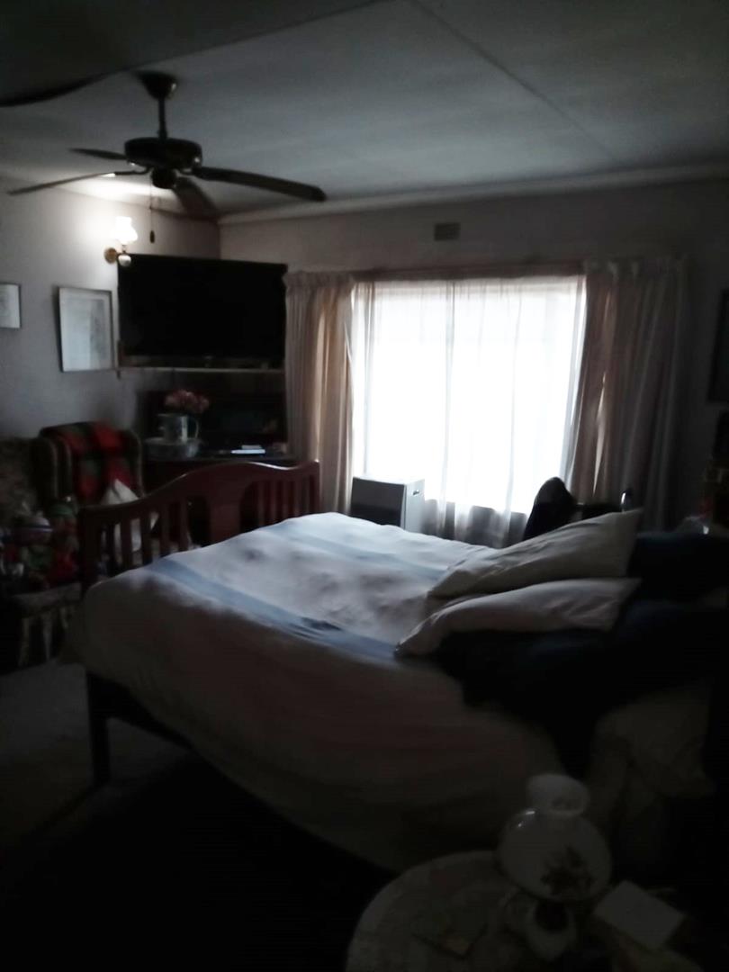 4 Bedroom Property for Sale in Wierdapark Gauteng