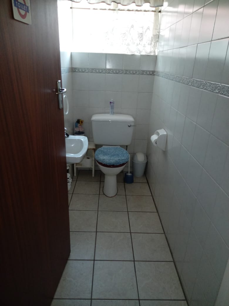 4 Bedroom Property for Sale in Wierdapark Gauteng