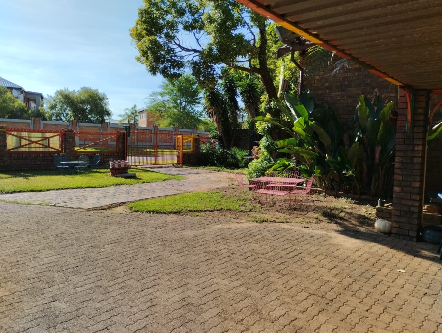 3 Bedroom Property for Sale in Kirkney Ext 5 Gauteng