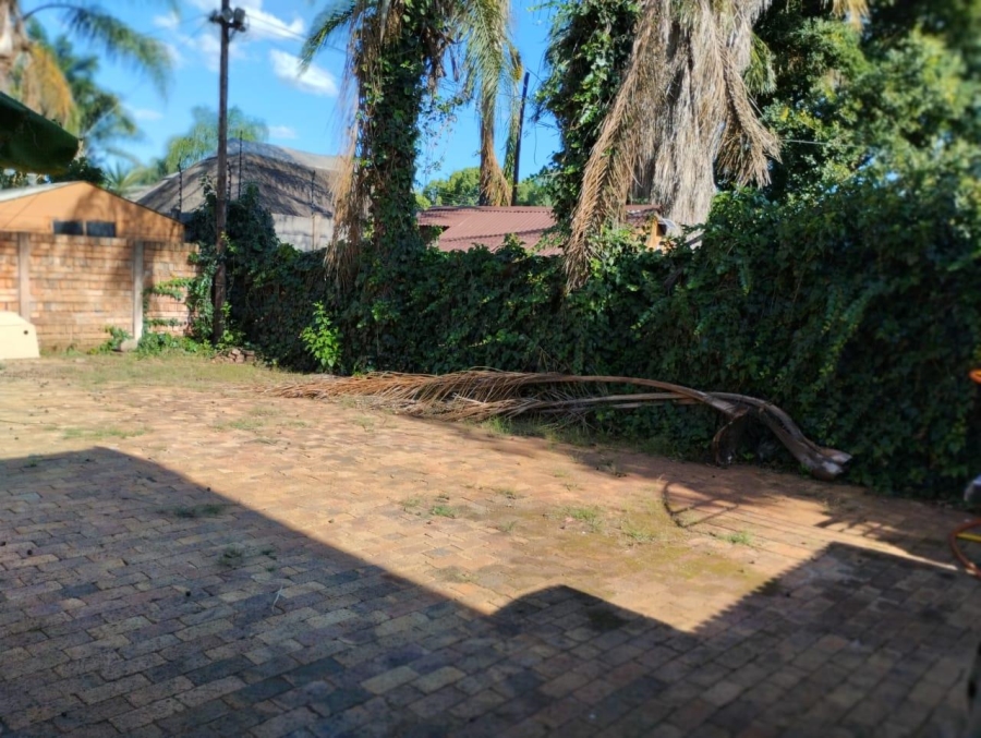3 Bedroom Property for Sale in Kirkney Ext 5 Gauteng