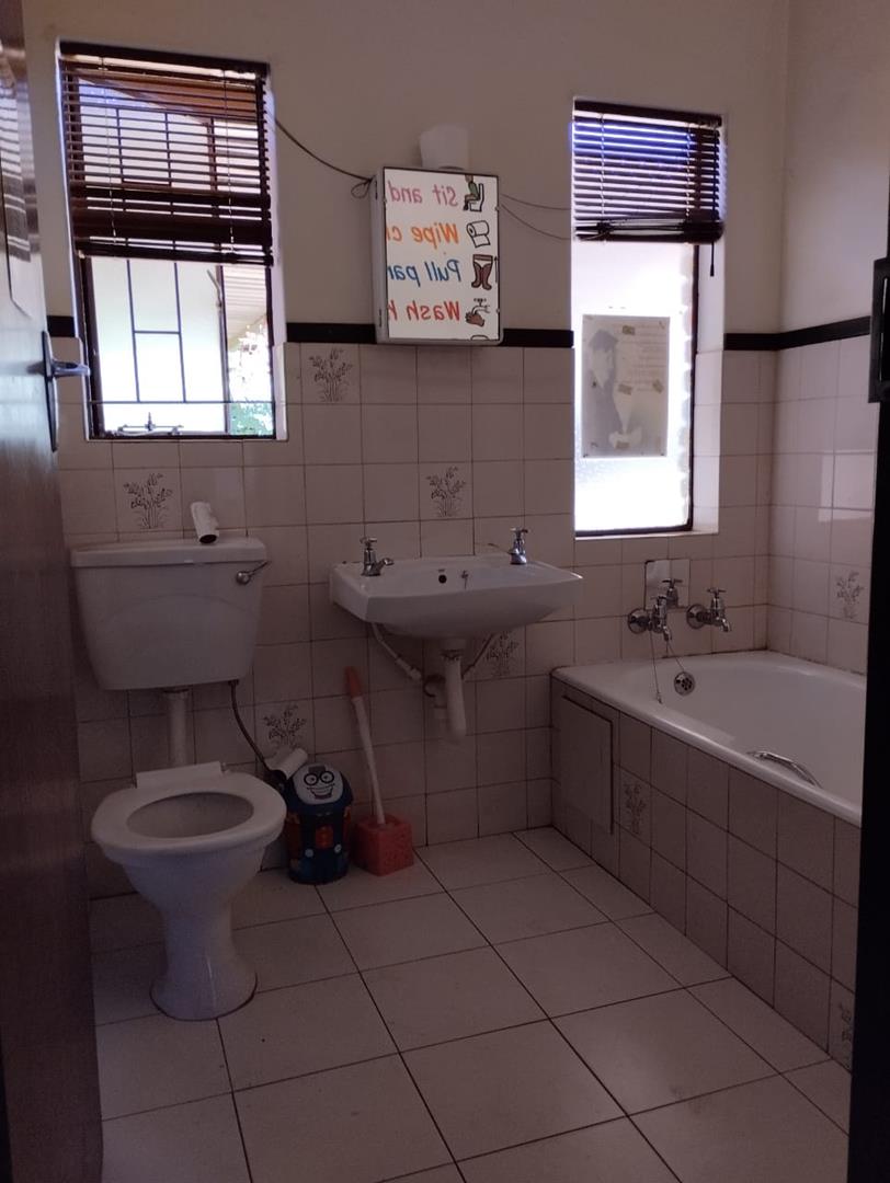 3 Bedroom Property for Sale in Kirkney Ext 5 Gauteng