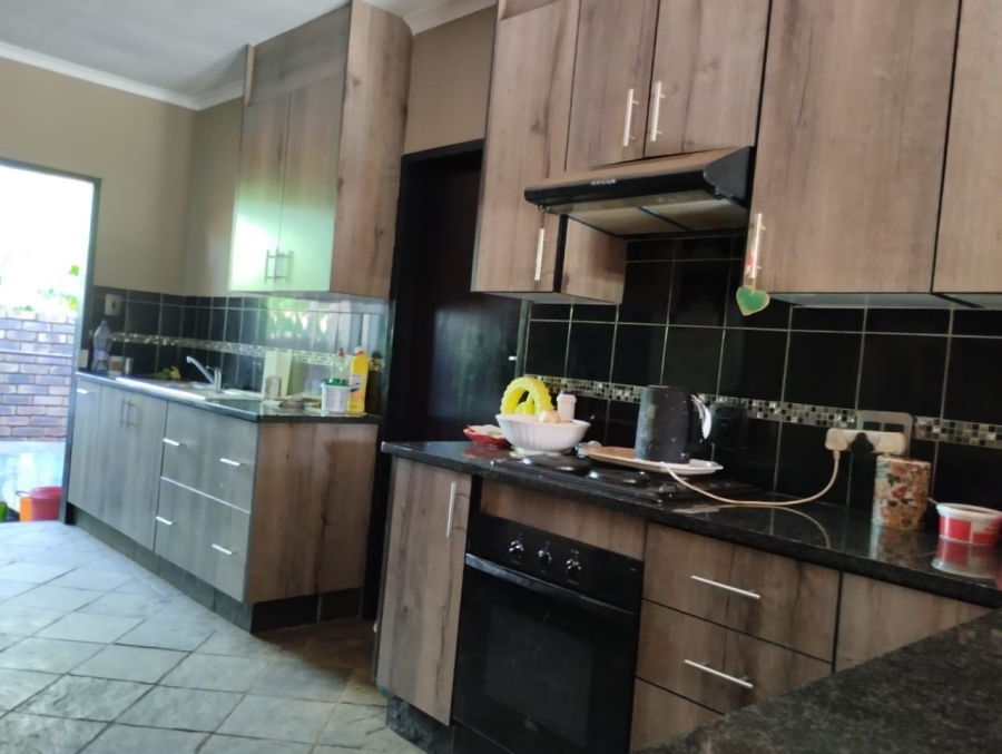 3 Bedroom Property for Sale in Kirkney Ext 5 Gauteng