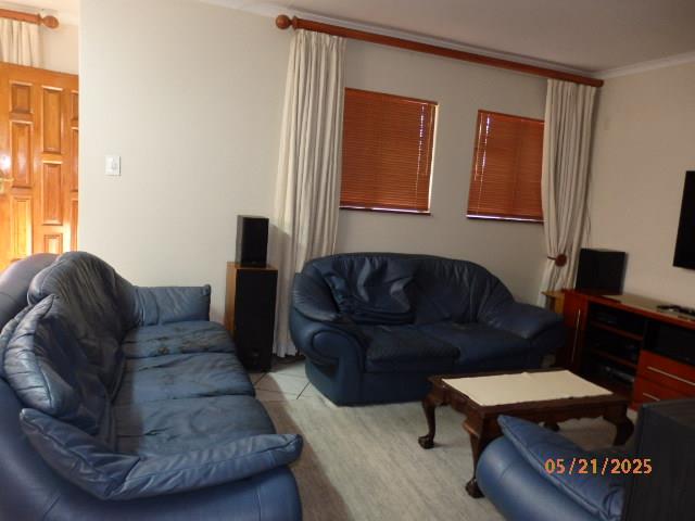 3 Bedroom Property for Sale in Garsfontein Gauteng