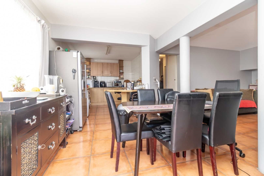 2 Bedroom Property for Sale in Magaliessig Gauteng