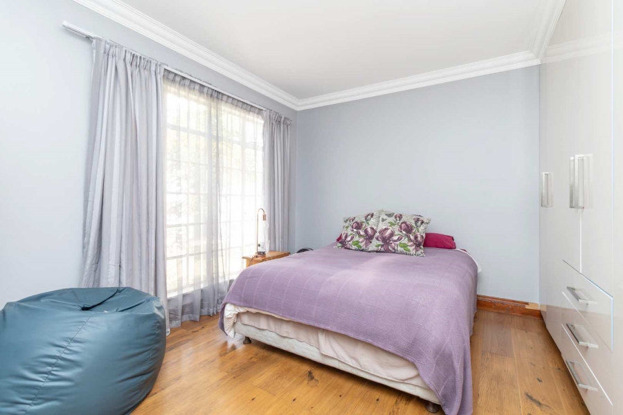 2 Bedroom Property for Sale in Magaliessig Gauteng