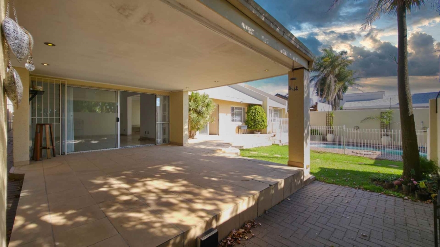 3 Bedroom Property for Sale in Sandown Gauteng