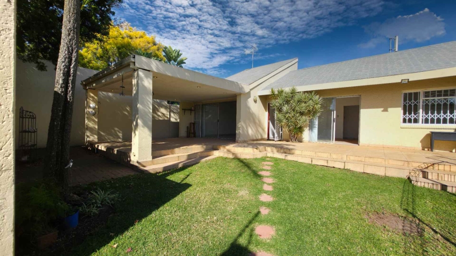 3 Bedroom Property for Sale in Sandown Gauteng