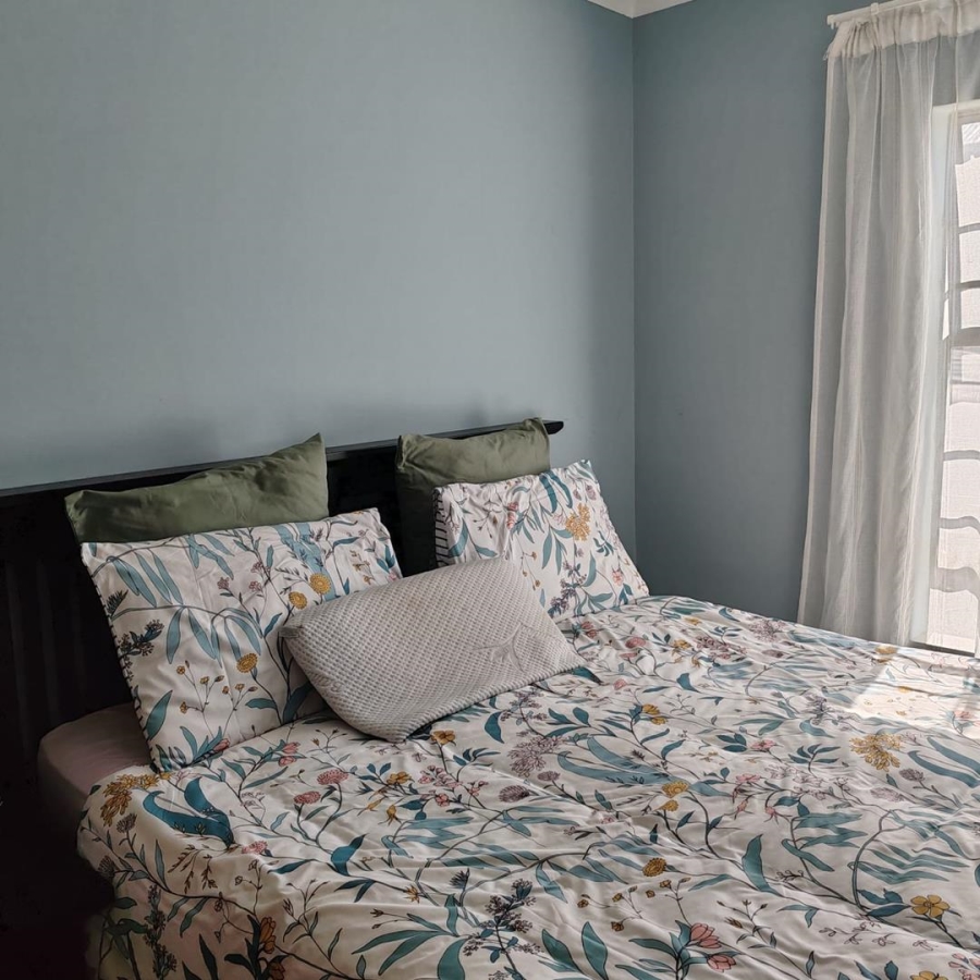 2 Bedroom Property for Sale in Noordwyk Gauteng