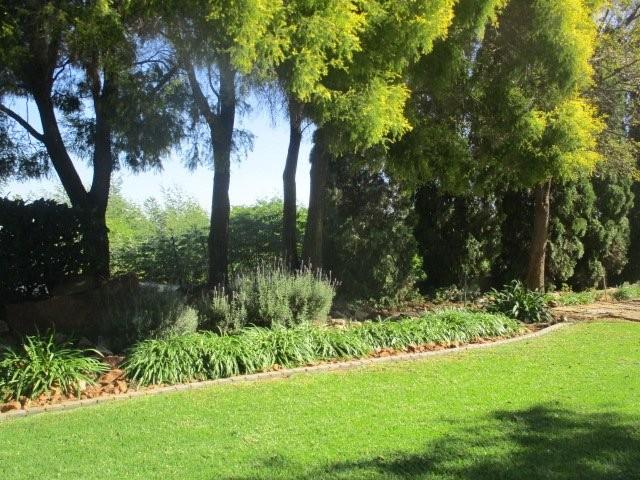 To Let 3 Bedroom Property for Rent in Rietvalleirand Gauteng