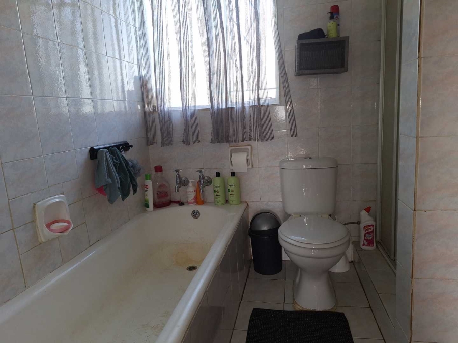 3 Bedroom Property for Sale in Parkrand Gauteng