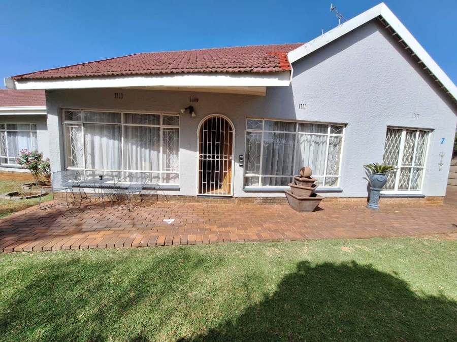 3 Bedroom Property for Sale in Parkrand Gauteng