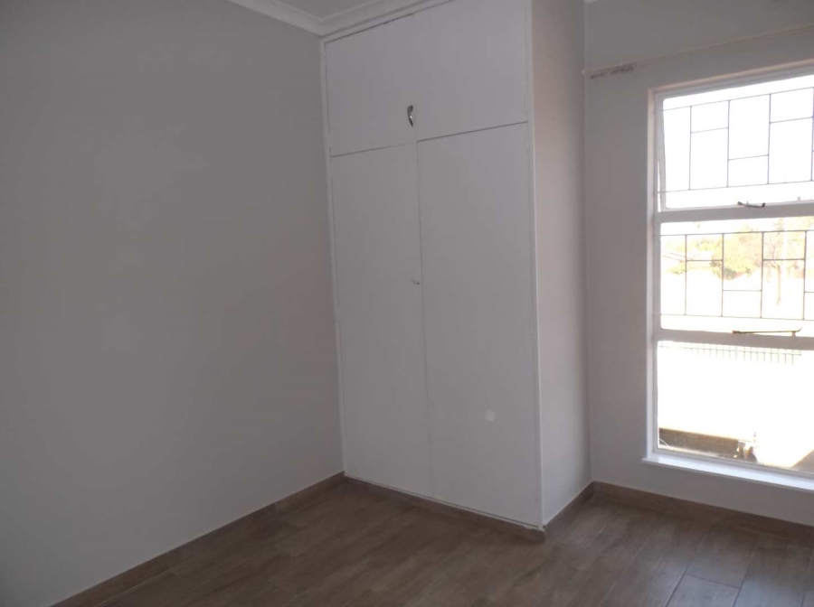3 Bedroom Property for Sale in Farrarmere Gauteng