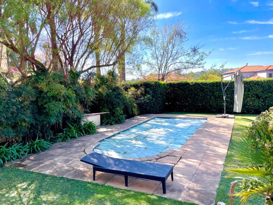 To Let 5 Bedroom Property for Rent in Woodhill Estate Gauteng