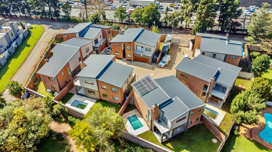 3 Bedroom Property for Sale in Bedfordview Gauteng