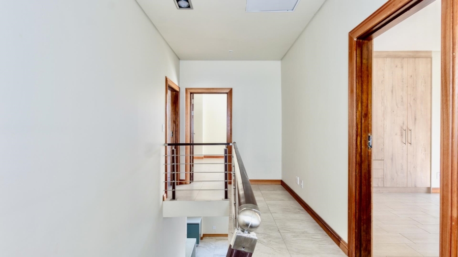 3 Bedroom Property for Sale in Bedfordview Gauteng