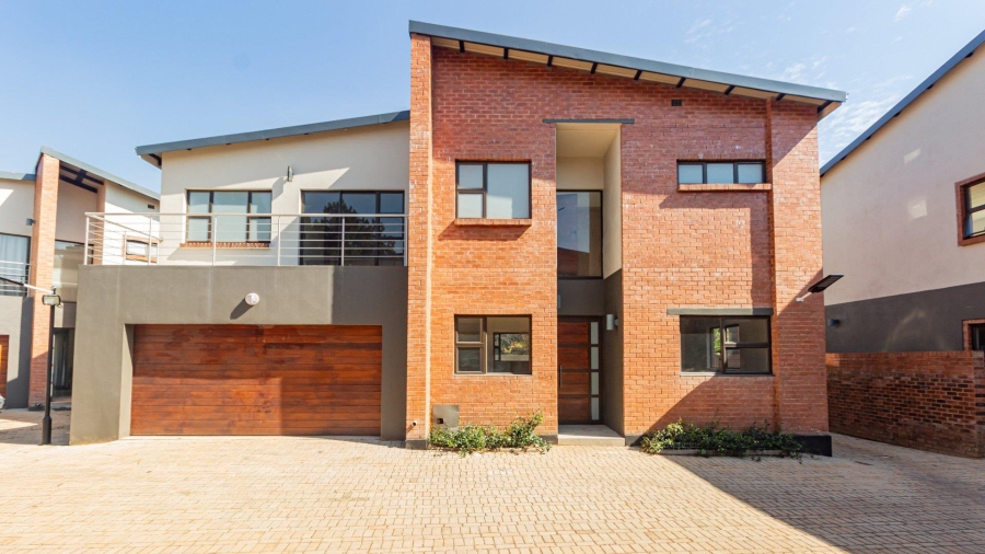 3 Bedroom Property for Sale in Bedfordview Gauteng