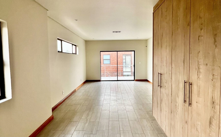 3 Bedroom Property for Sale in Bedfordview Gauteng