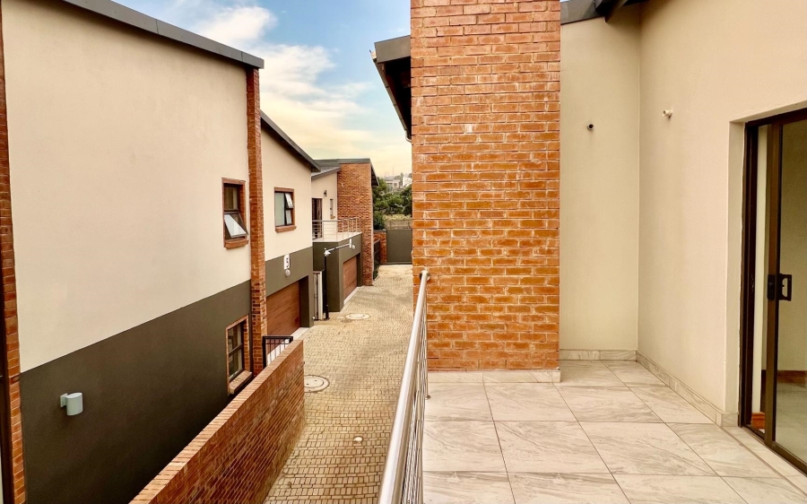 3 Bedroom Property for Sale in Bedfordview Gauteng